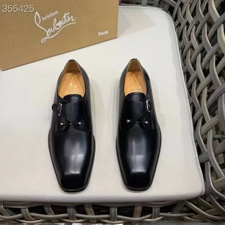 p920💰Men's shoes Christia*.Lobouti*🆑High-end men's business formal leather shoes | Classic red sole shoes | Original imported first-layer cowhide | Iconic rivet decoration | Water-dyed cowhide lining | Italian imported red cowhide outsole | High-end luxury | Perfect interpretation of fashion, sunshine, style, suitable for various occasions Size: 39-44 (customized at 38.45.46)